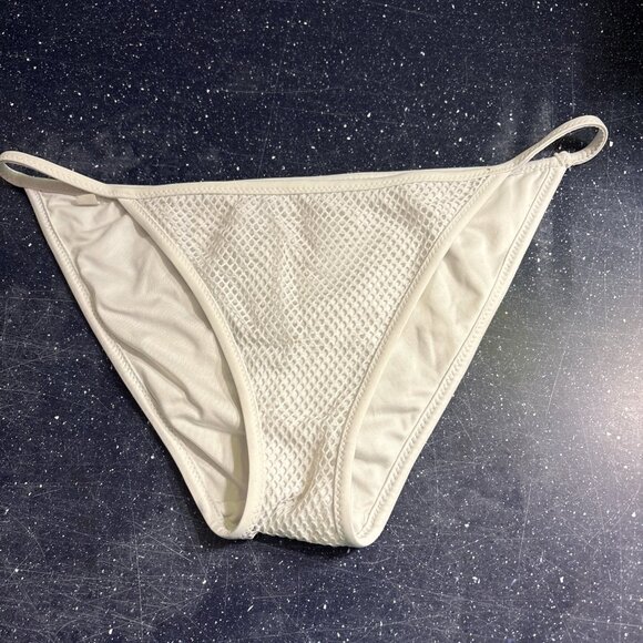 Victoria’s Secret Size L Solid White Mesh Overlay Bikini Bottoms Cheeky Swim - Picture 1 of 8